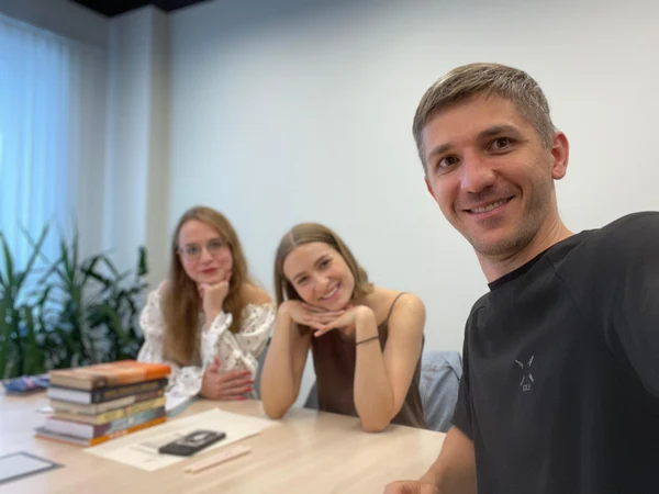 Индивидуальные приемы/исследования психологии человека по запросам личным, жизненным и профессиональным.